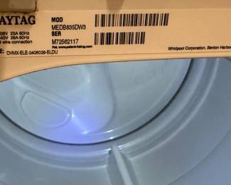 Maytag Bravis XL MEDB835DW3 Electric Dryer