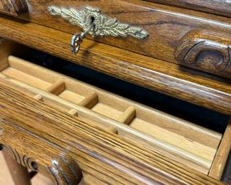 Oak Roll Top Desk Style
