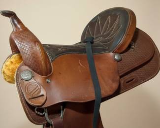 The American 1460-6 Western Saddle