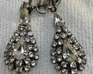 Rhinestone Chandelier Earrings Style