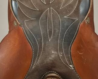 The American 1460-6 Western Saddle