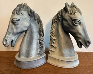 Horse Head Bookends Style