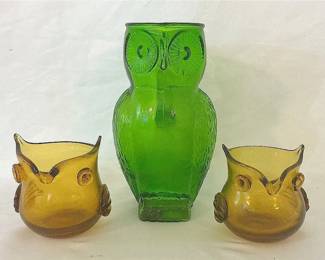 Kanawha Green Glass Owl Pitcher And Friends