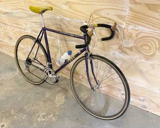 TREK 560 Racing Bicycle