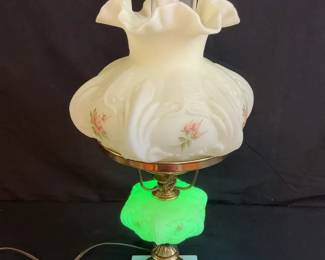 Fenton Uranium Custard Glass Lamp