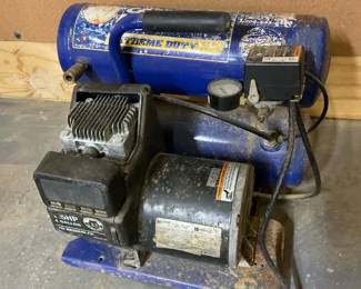 Campbell Hausfeld Portable Air Compressor