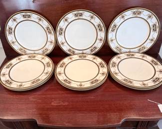 Set of 12 Royal Worcester Dinner Plates
