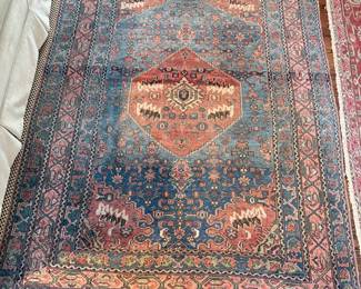 4’6.5”x 6’3.25” Antique Carpet