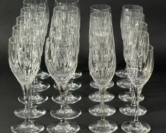 Mikasa Arctic Lights Crystal White  Red Wine Glasses