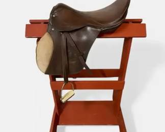 Borelli Leather Collegiate English Saddle, Plus Stand