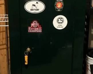Stack On Shooting Sport Cabinet