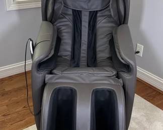 Sana Human Touch FullBody Massage Chair