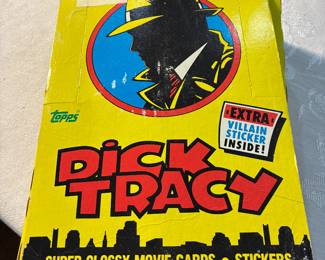 Box of movie cards Dick Tracy, cards never opened!