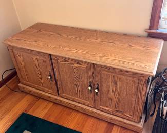 Oak TV stand 