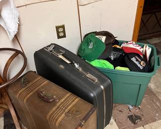 Vintage Baseball Caps & Suitcases 