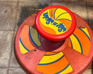 Shut up !! Sit & Spin