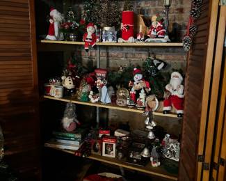 More Christmas Decor 