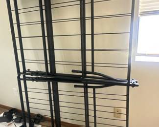 Folding mattress frame