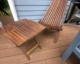 Tamarack folding chair and table