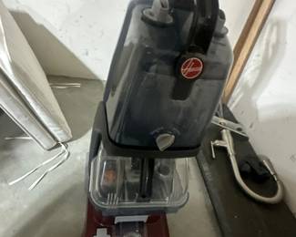 Hoover carpet shampooer