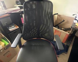 ergonomic office chair