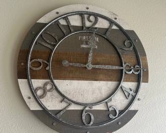 Wall clock
