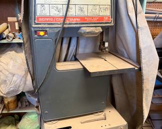Craftsman band saw.