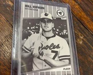 100s of baseball cards including a Bill Ripken, Sammy Sosa, Pete Rose and including most major league team’s members