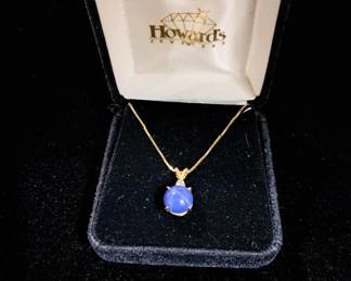 Beautiful 14k Gold with Gorgeous Star Opel
