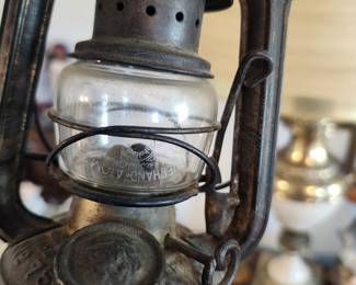 Atom German Lantern