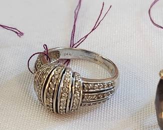 14k White Gold Ring