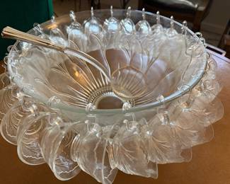 Vintage Libby Punchbowl with 24 cups