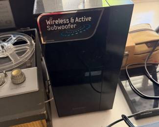 Wireless subwoofer