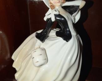 Vintage Royal Dalton figurine
