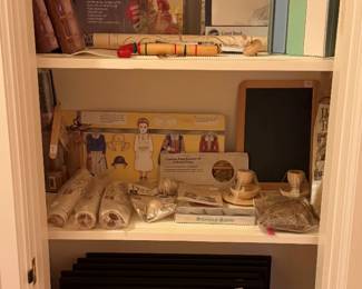 Picturer and art supplies