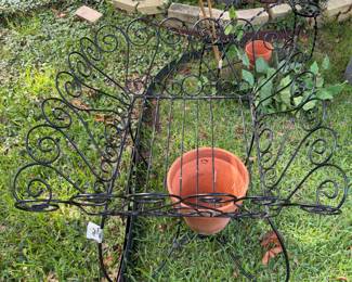 Large planter