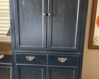 $200 - Thomasville armoire for TV, cabinet , storage 