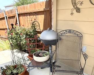 $60 vintage wrought iron chair (4) available 