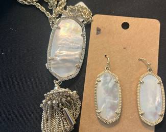 Kendra Scott 