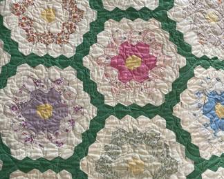 Grandmother's Garden quilt 