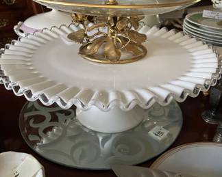 Silver crest cake stand