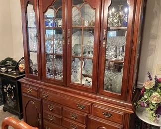 Very nice china cabinet