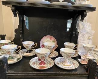 Lots of cups & saucers