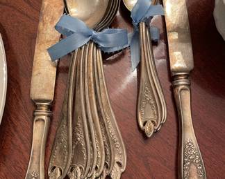Old Colony Silverplate 