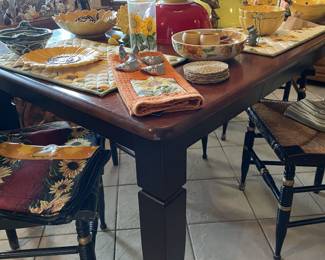 Table & chairs