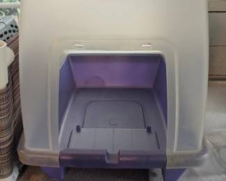 Litter box