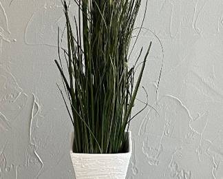 White Wavy Bark Floor Vase