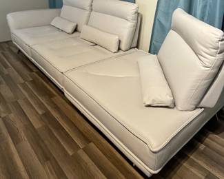 $1,495 Bardi Lisbona Sectional with Moveable Back Rests Pale Grey Leather, 124.5” x 42”
