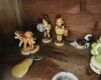 Wall-to-Wall NM Collectibles & More Great Buys