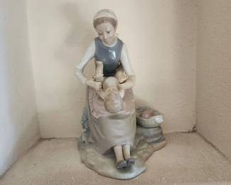Wall-to-Wall NM Collectibles & More Great Buys